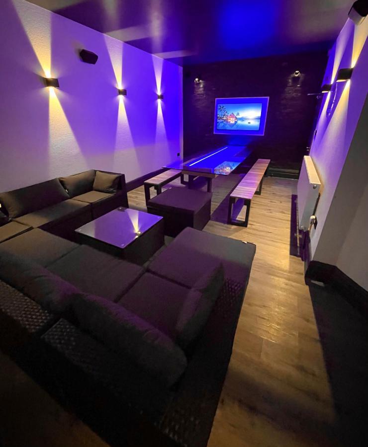 Salt-Rock Villa Blackpool Kültér fotó